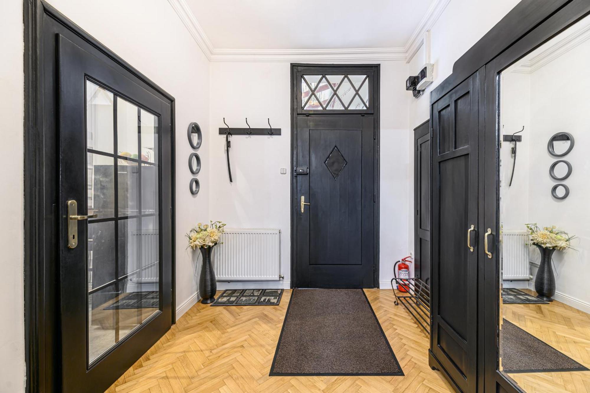 Colins Place Braşov Eksteriør bilde